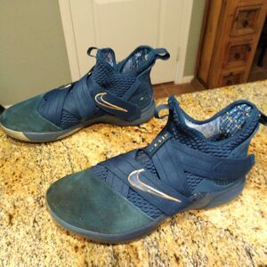 Nike Lebron Soldier XII 12 Sneakers Agimat AO4054-400 Blue Men's Size US 12